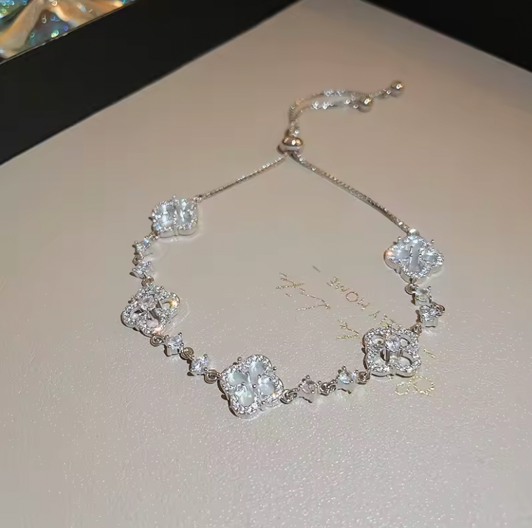 Clovelle™ Lucky Charm Bracelet