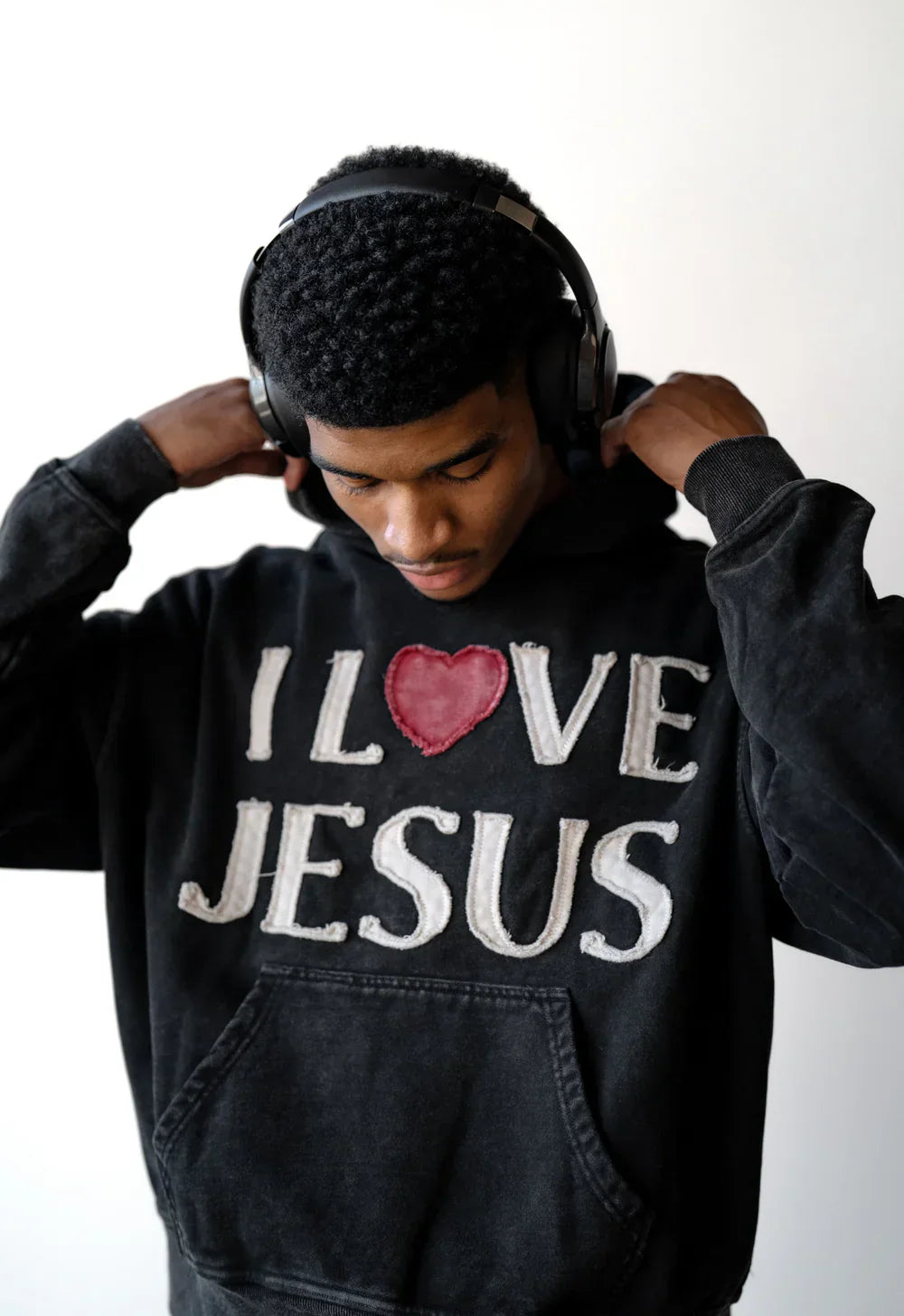 The I love Jesus Tee
