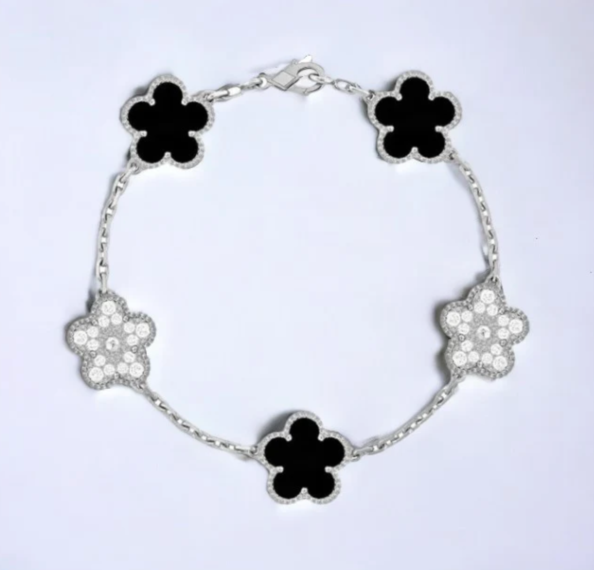 LustraGold Elegance Bracelet